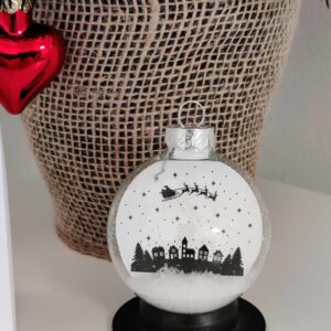 Julekugle med motiv nr. 1