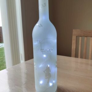 Lysflaske til årets konfirmand